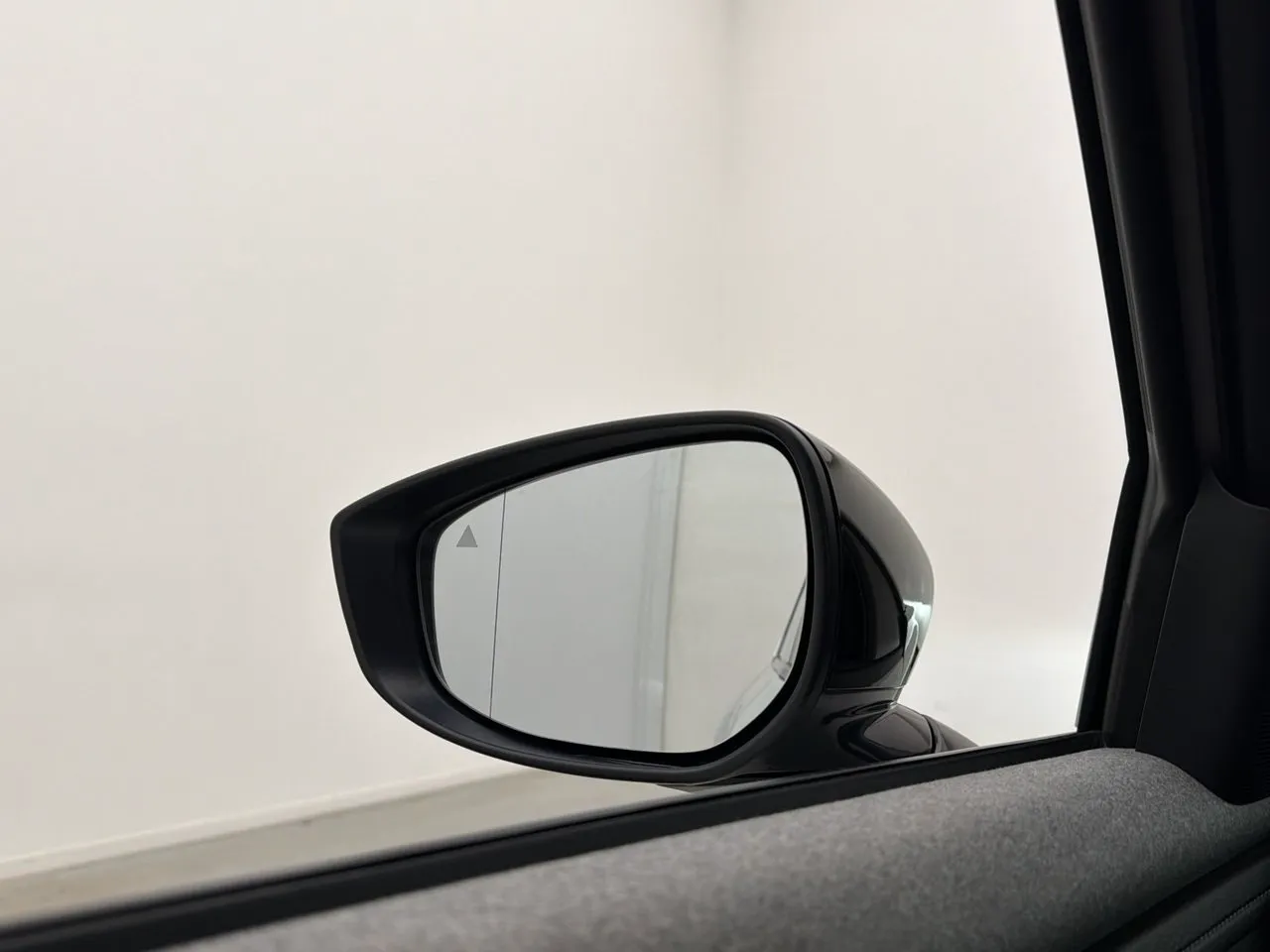 Mazda MX-30 bild 11