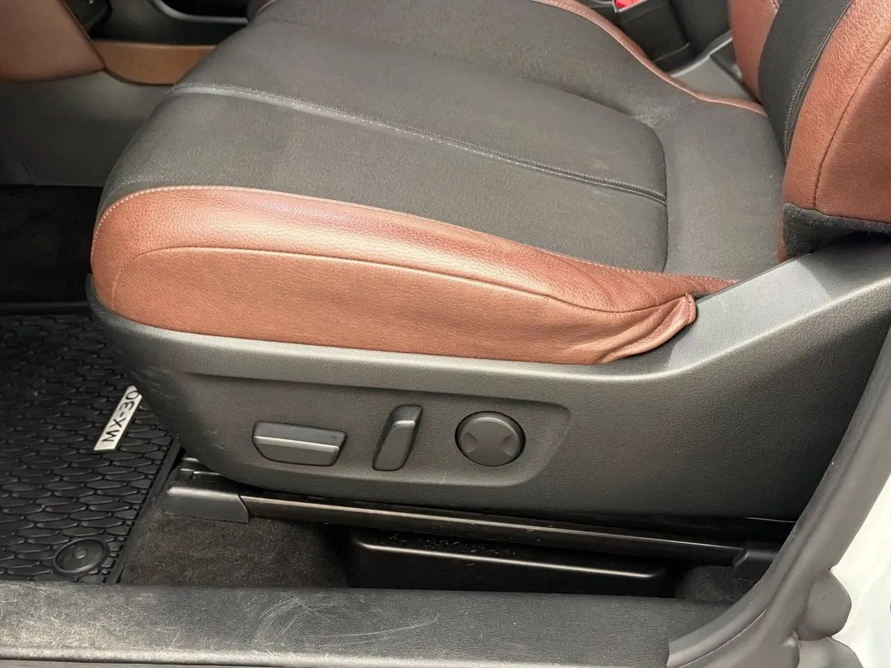 Mazda MX-30 bild 19
