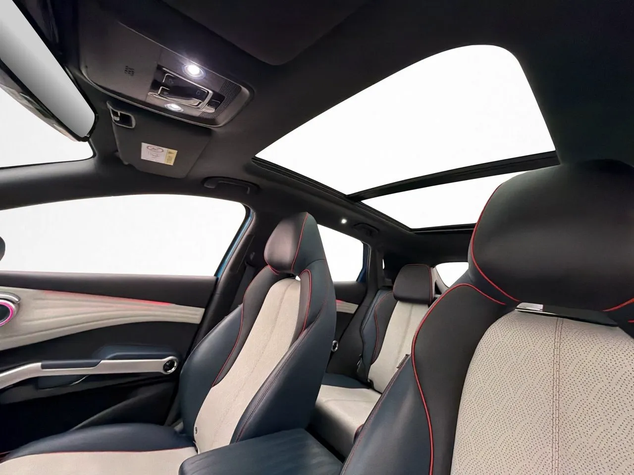 BYD Atto 3 bild 19