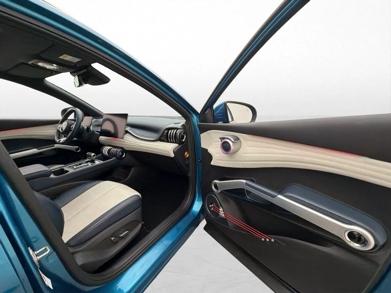 BYD Atto 3 bild 17