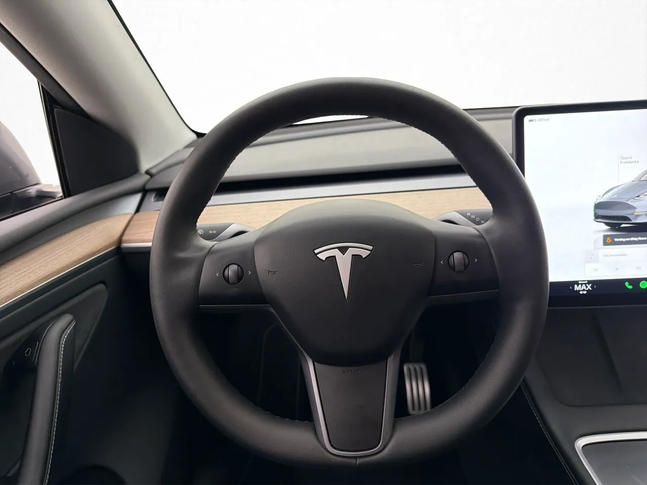Tesla Model Y bild 15