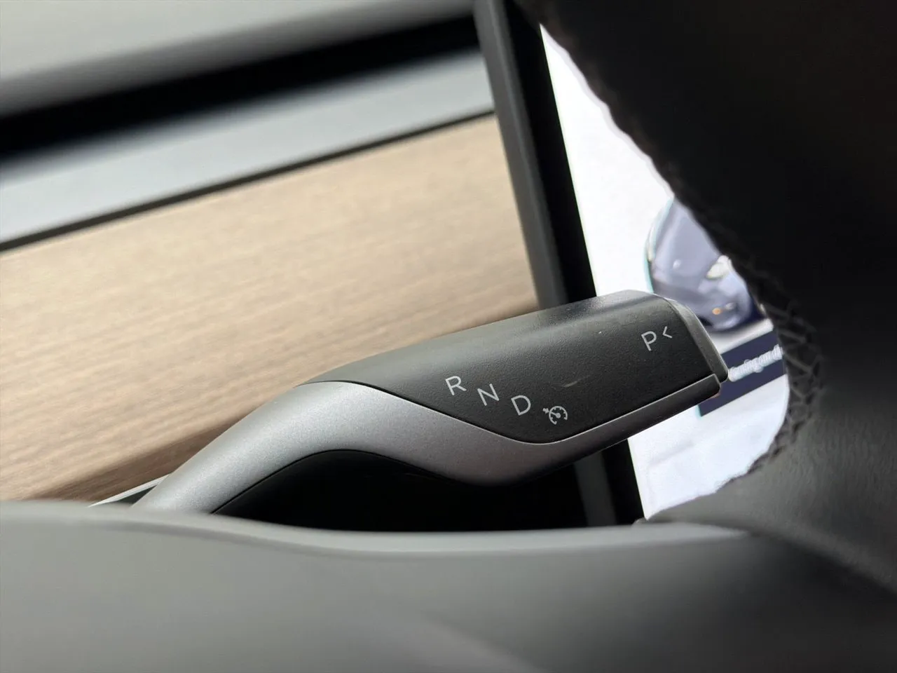 Tesla Model Y bild 21