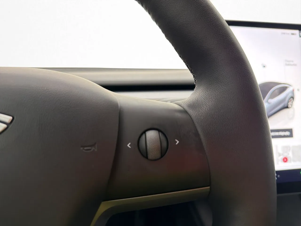 Tesla Model Y bild 20