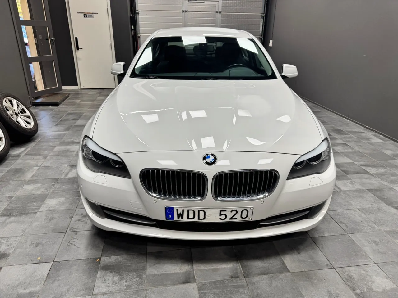 BMW 520 bild 2