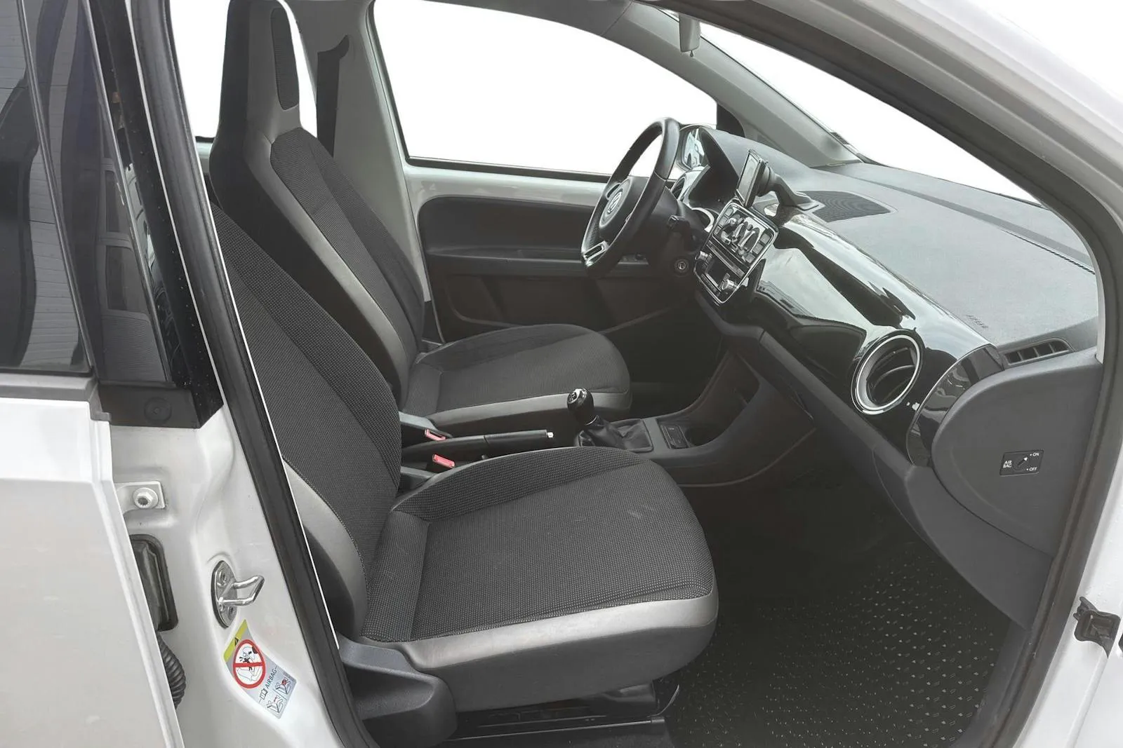 Volkswagen Up bild 7