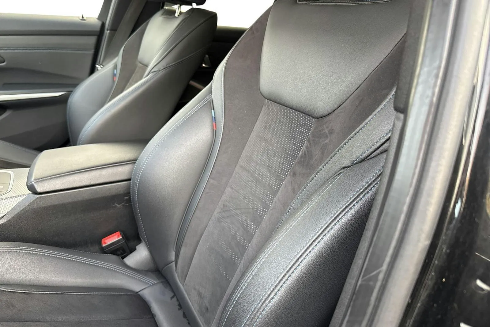 BMW 330 bild 17