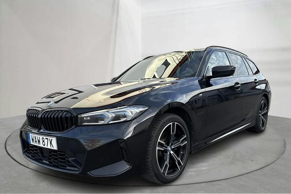 BMW 330 e xDrive Touring LCI, G21 (292hk) - 2024