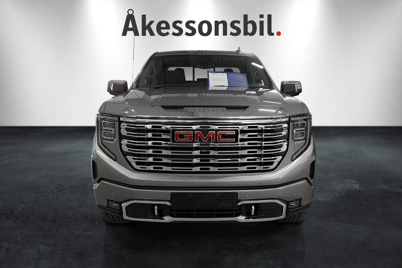GMC Sierra bild 2