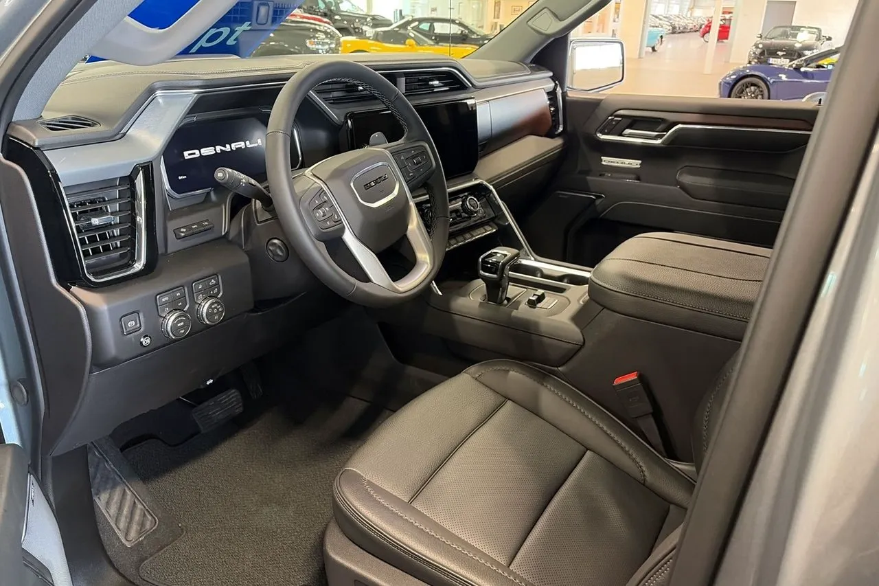 GMC Sierra bild 8