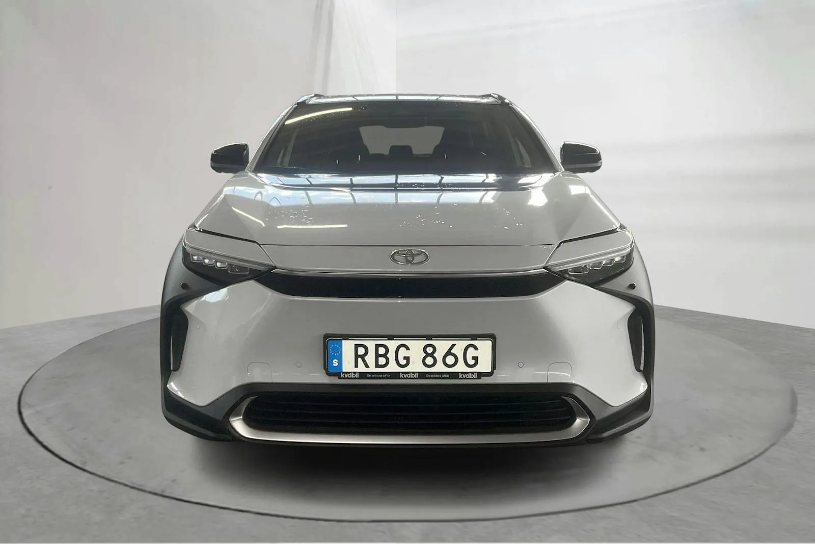 Toyota bZ4X bild 4