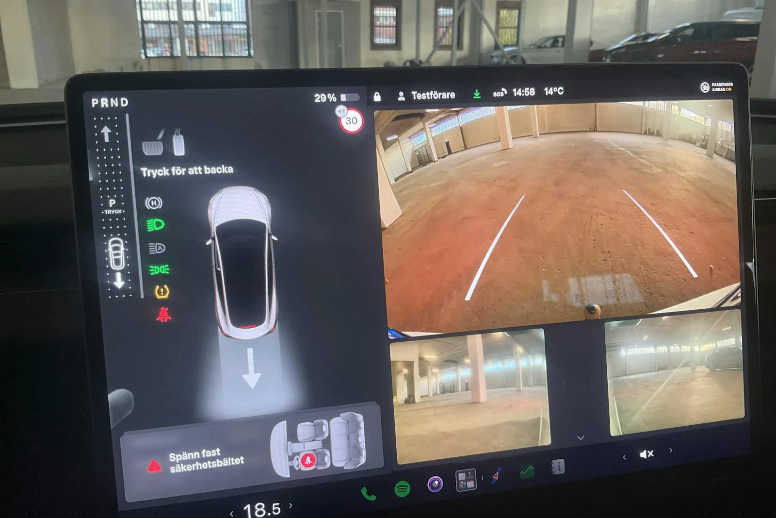 Tesla Model 3 bild 14