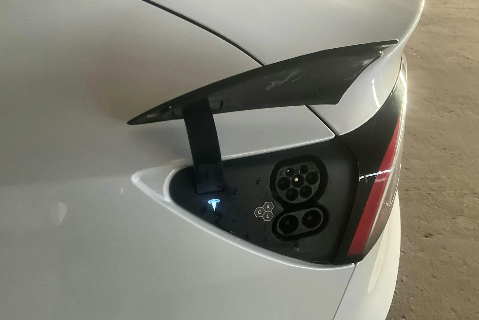 Tesla Model 3 bild 21
