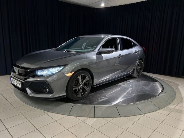 Honda Civic 1.5 i-VTEC Turbo Backkamera Adap-Fart Fullservad 182 hk - 2017