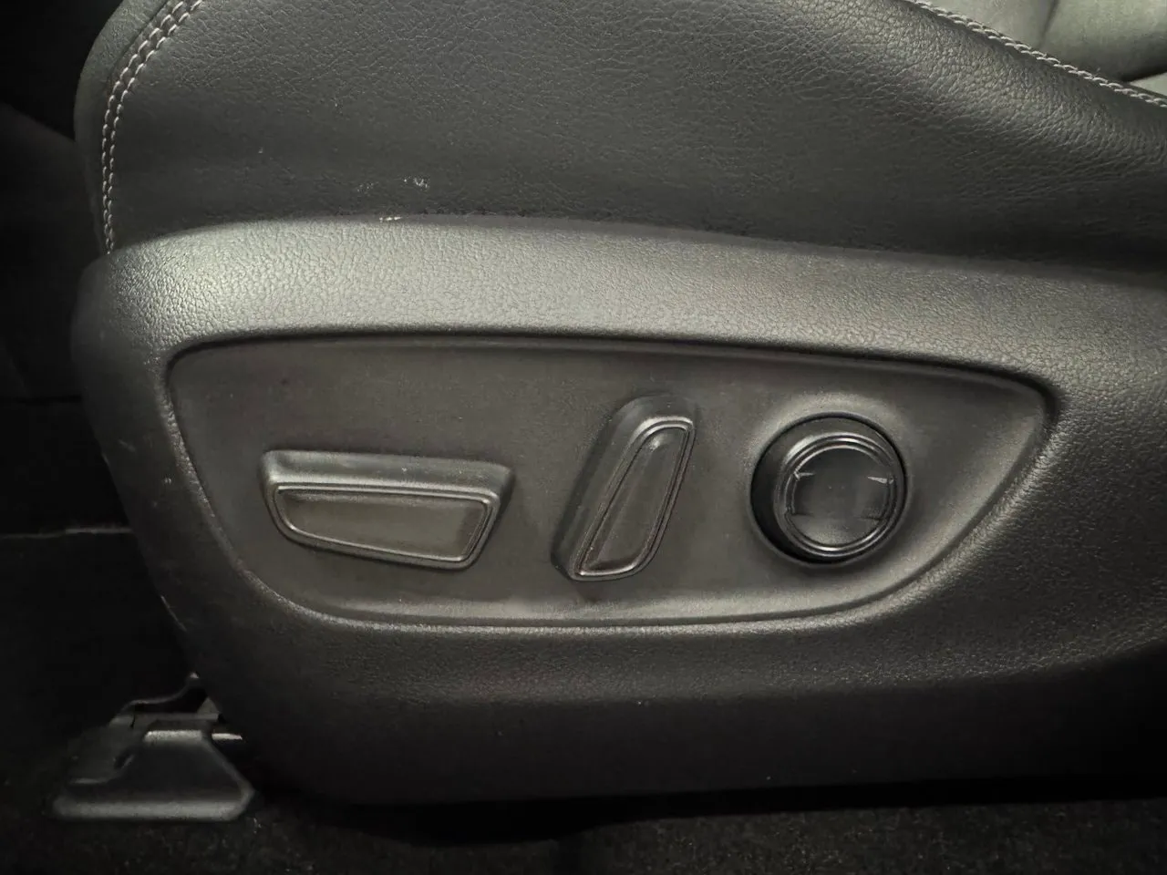 Toyota RAV4 bild 27