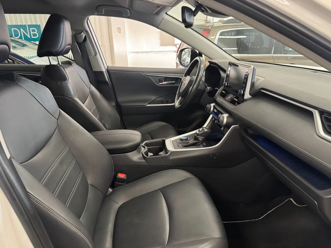 Toyota RAV4 bild 17