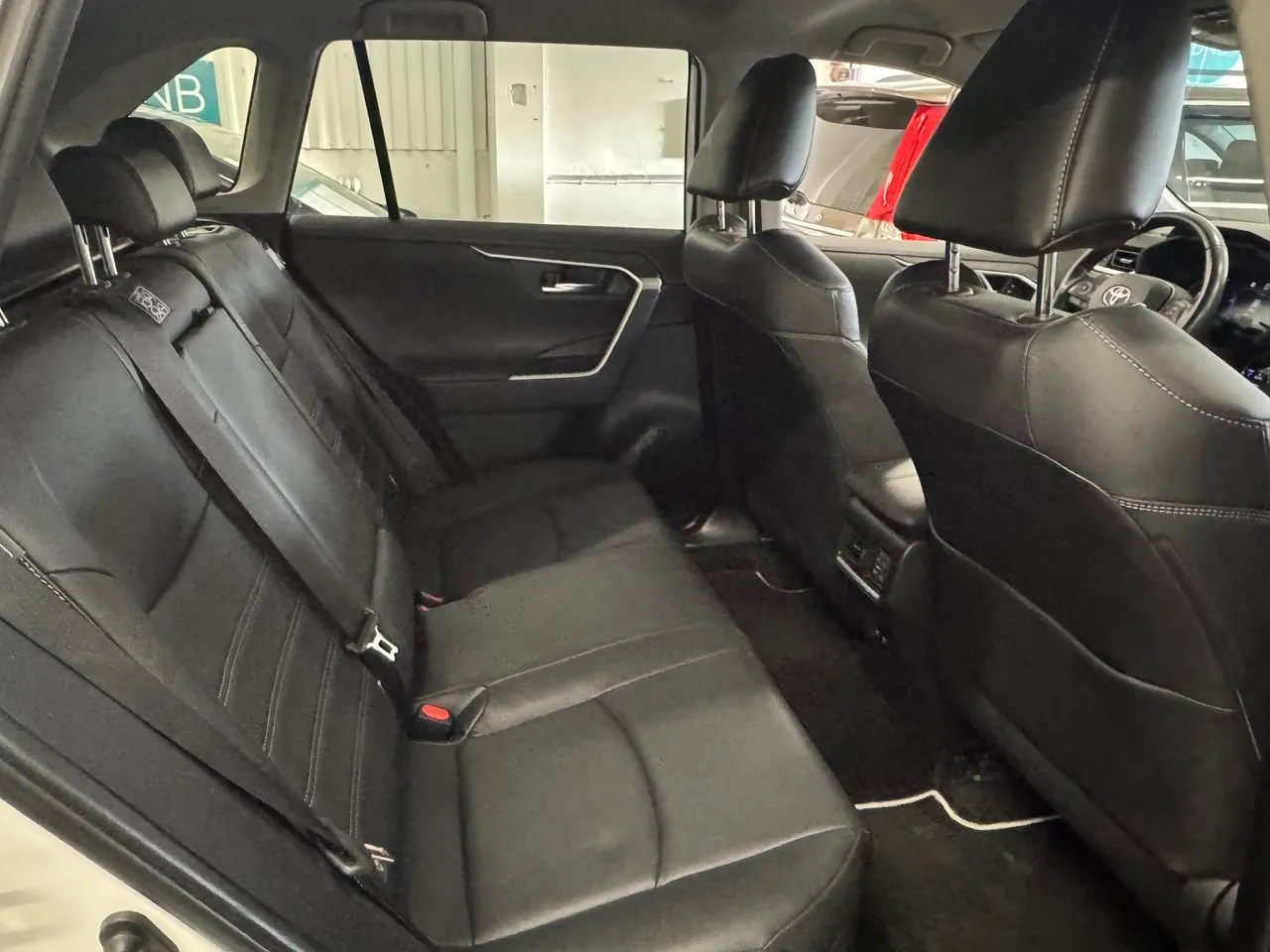 Toyota RAV4 bild 18