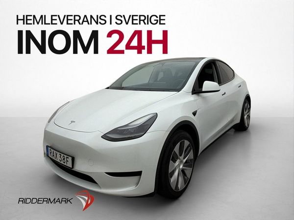 Tesla Model Y Standard Range MOMS Pano Drag Kamera Värmepump - 2024
