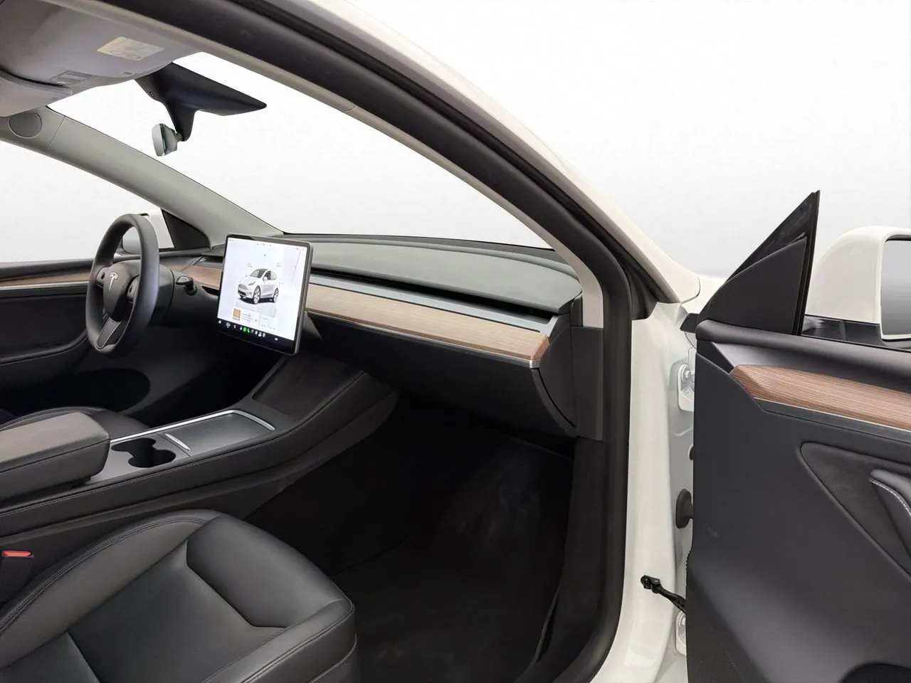Tesla Model Y bild 34