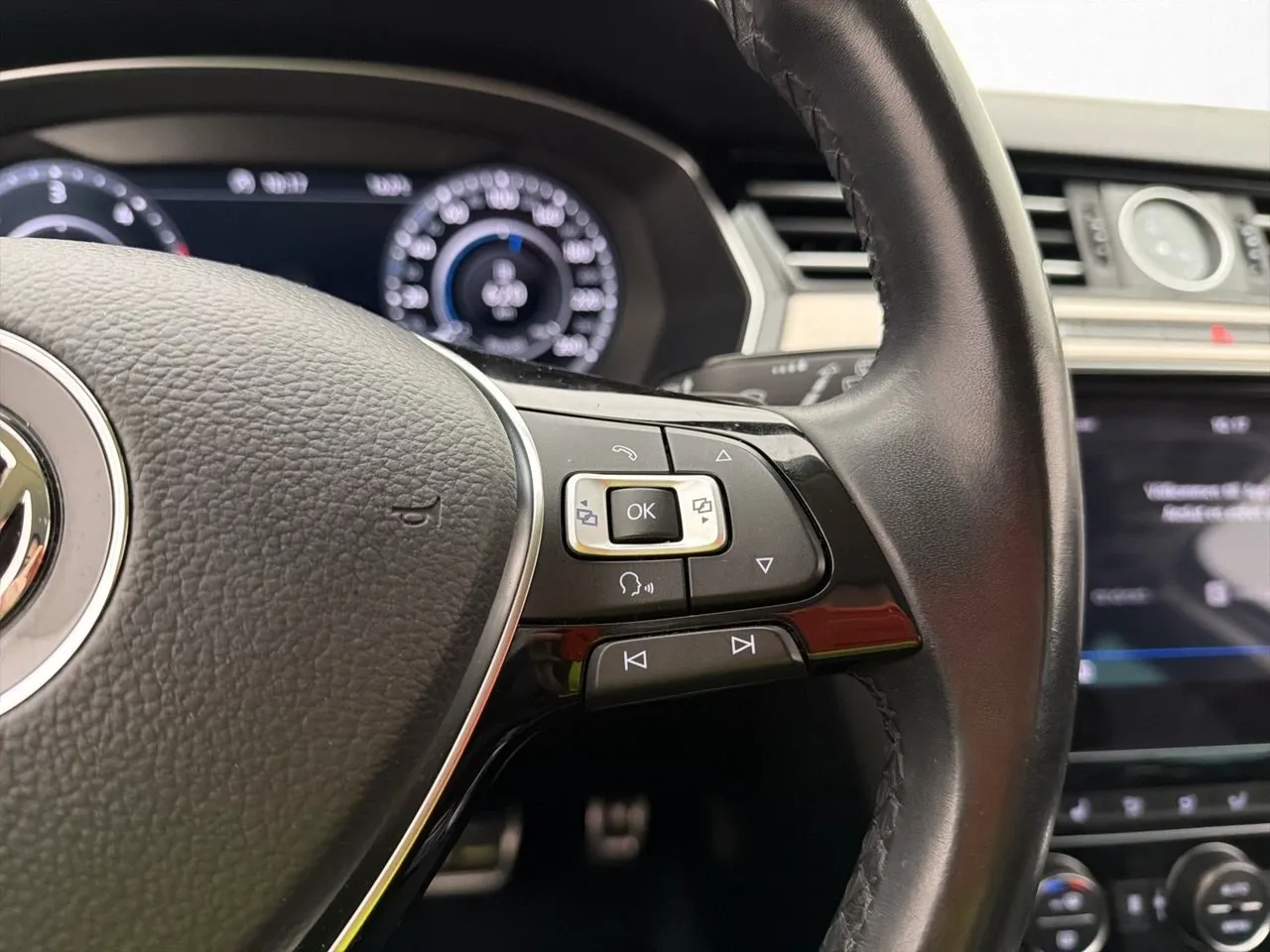 Volkswagen Passat bild 21