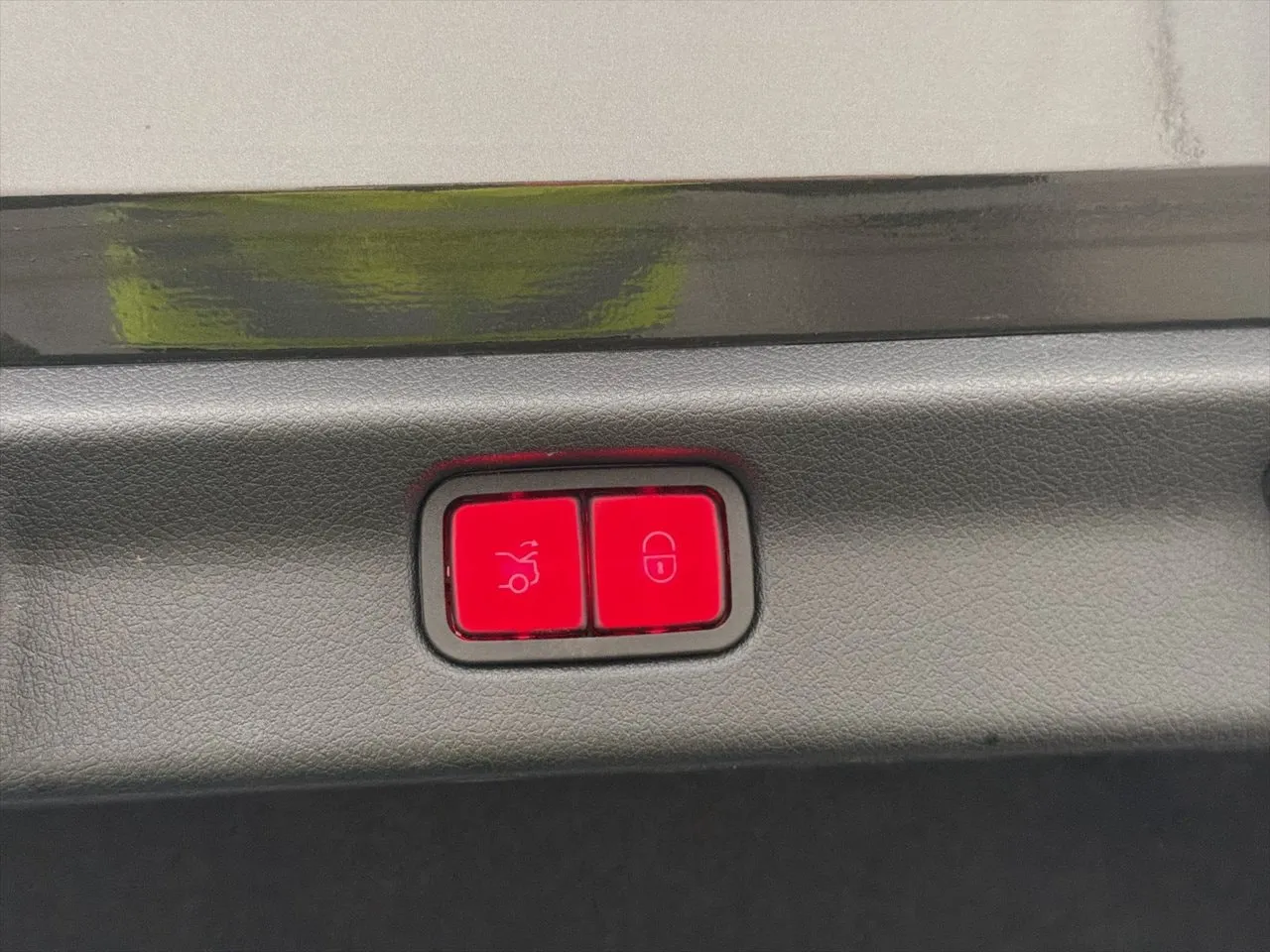 Mercedes EQE300 bild 36