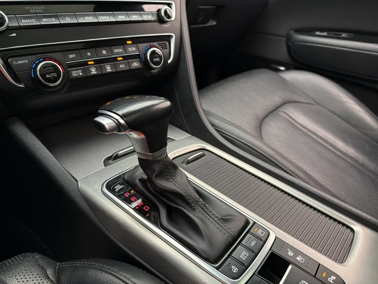 Kia Optima bild 24