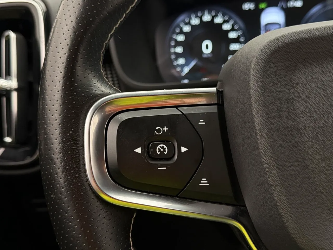 Volvo XC40 bild 26