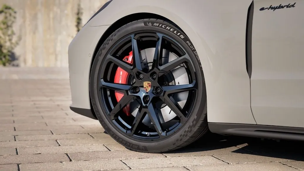 Porsche Panamera bild 2