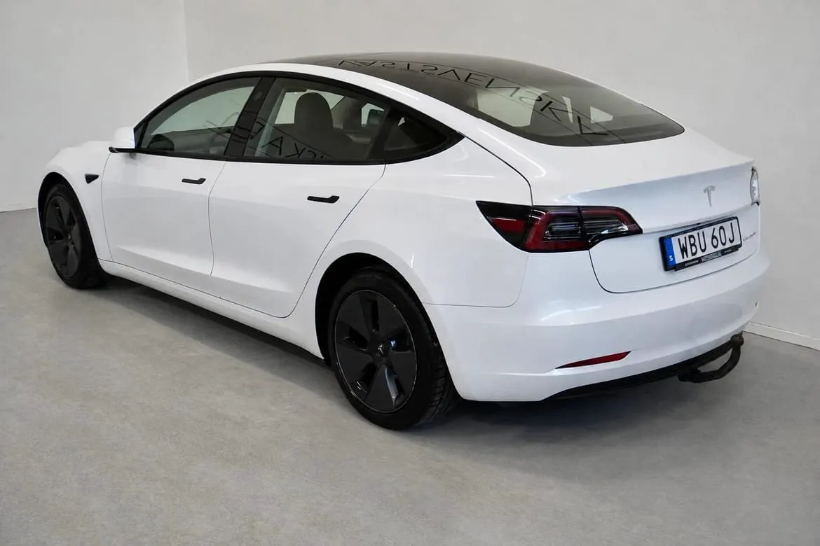 Tesla Model 3 bild 7