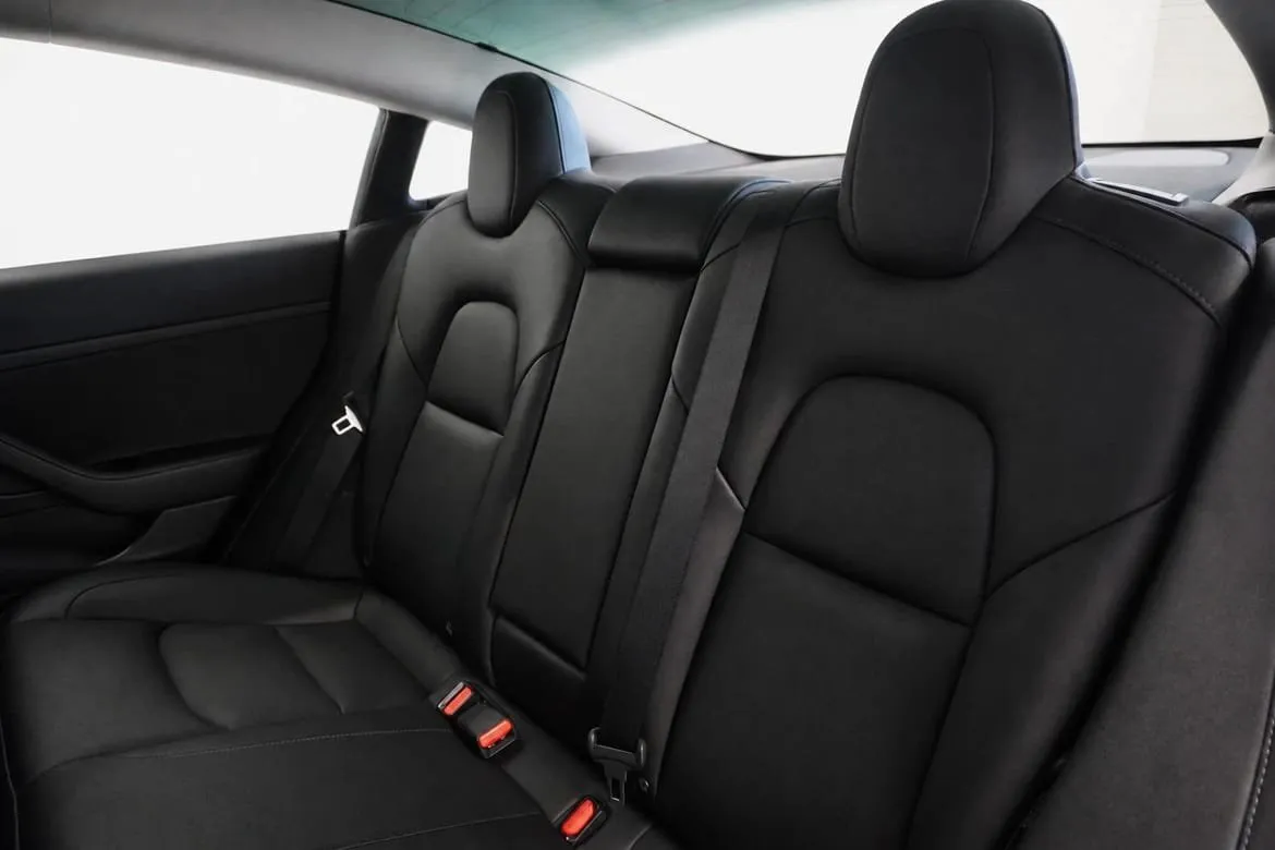 Tesla Model 3 bild 21