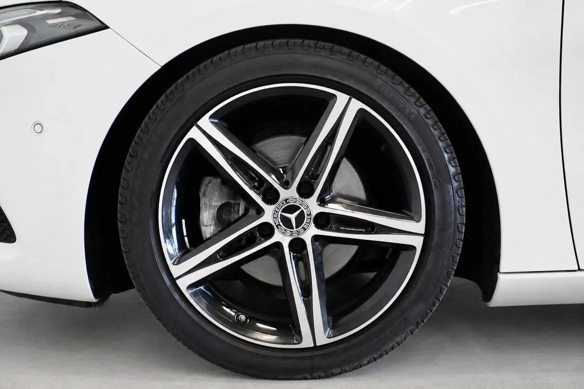 Mercedes A180 bild 9