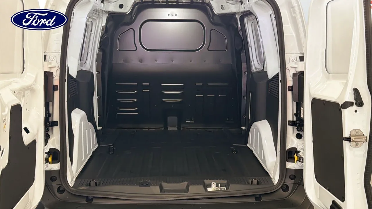 Ford Transit Courier bild 10