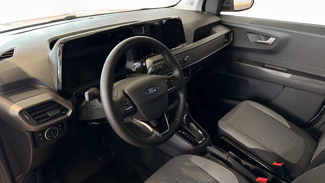 Ford Transit Courier bild 12