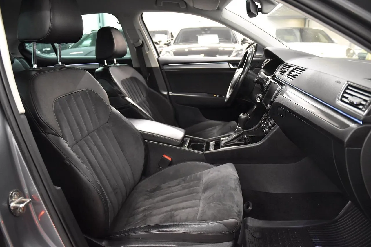Skoda Superb bild 13