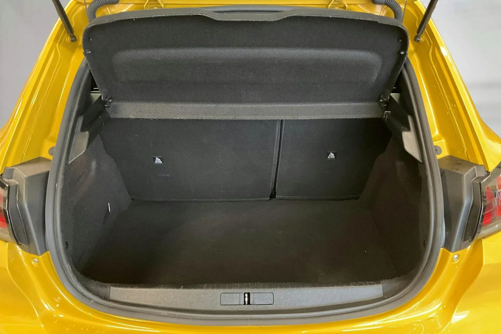 Peugeot 208 bild 9