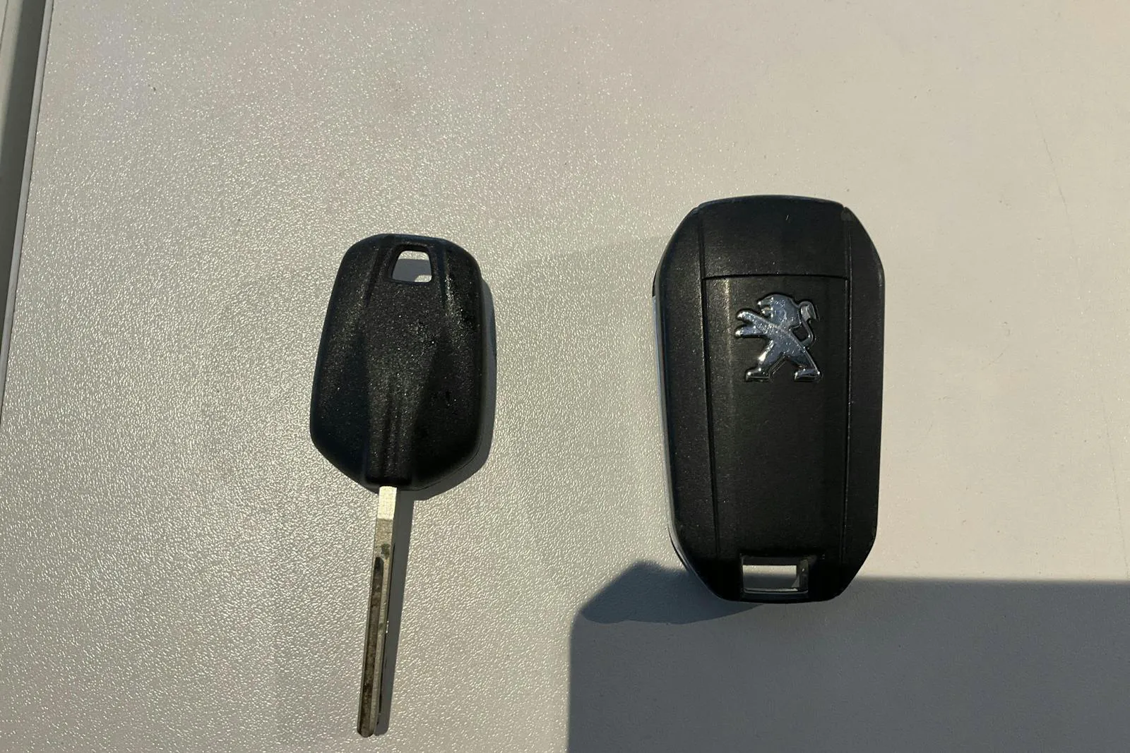 Peugeot 208 bild 14
