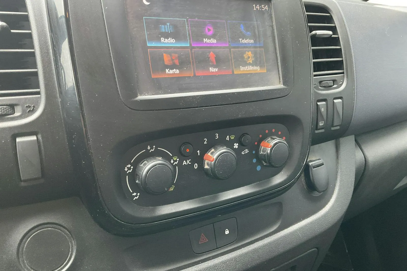 Opel Vivaro bild 15