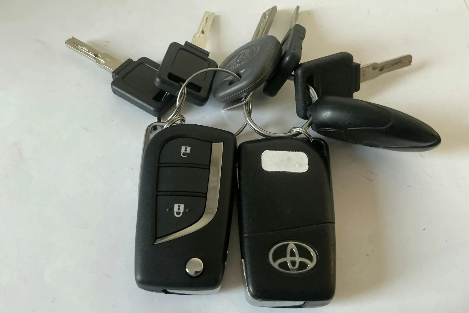 Toyota Hilux bild 16