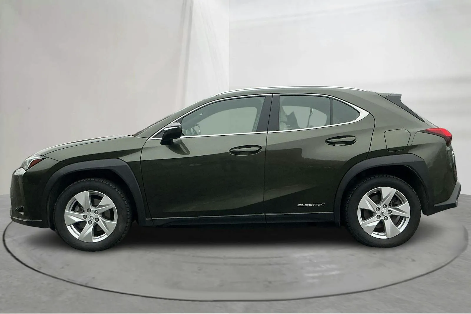 Lexus UX bild 2