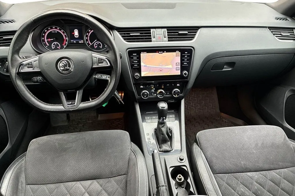 Skoda Octavia bild 7