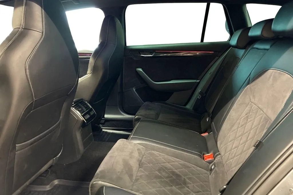 Skoda Superb bild 20