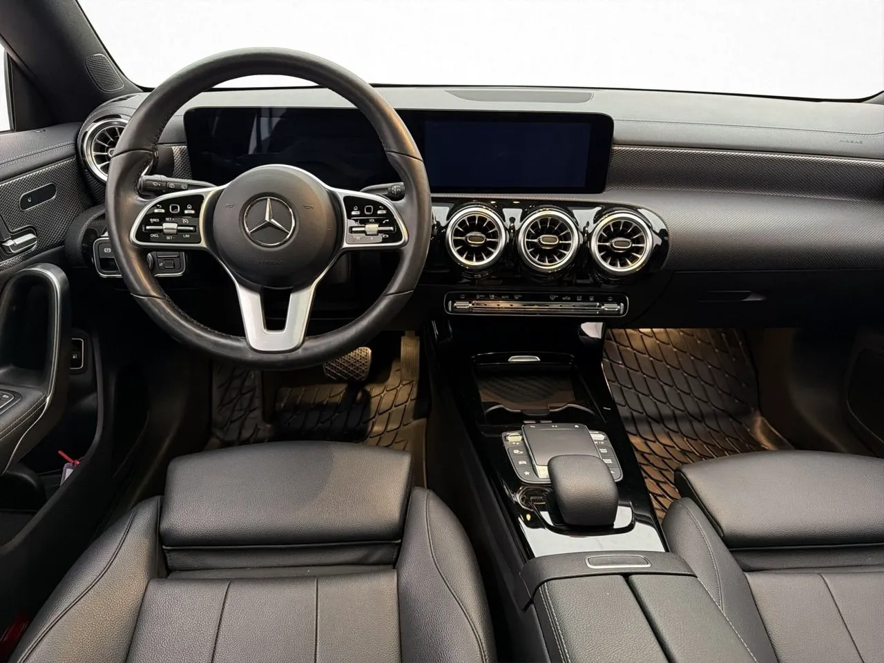 Mercedes CLA250 bild 17