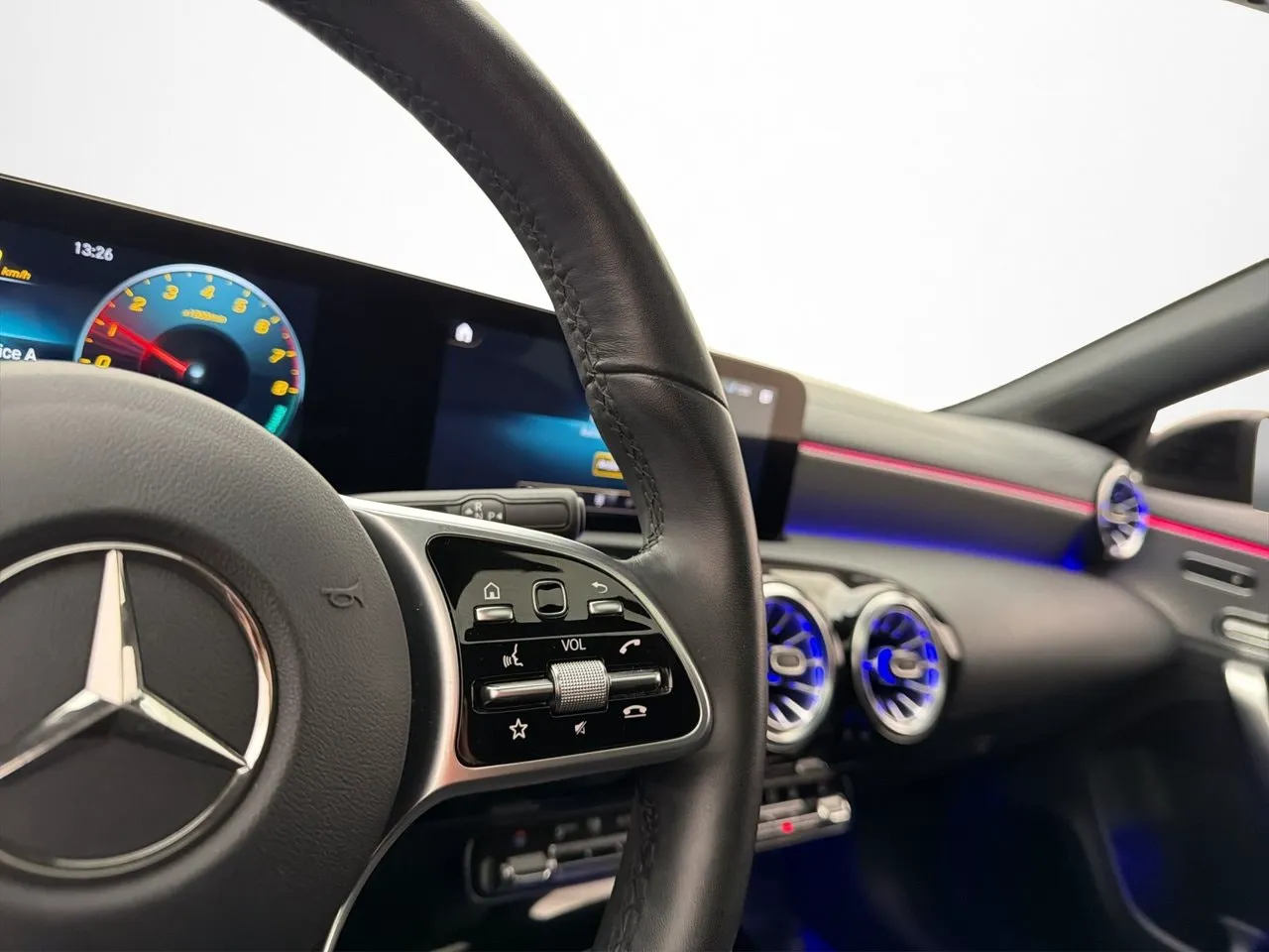 Mercedes CLA250 bild 21