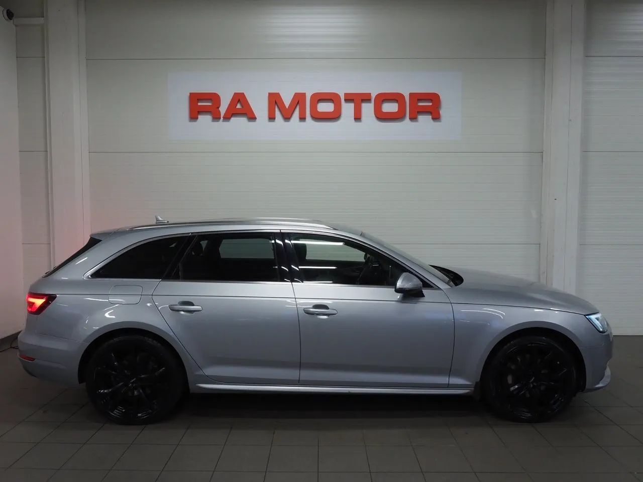 Audi A4 bild 4