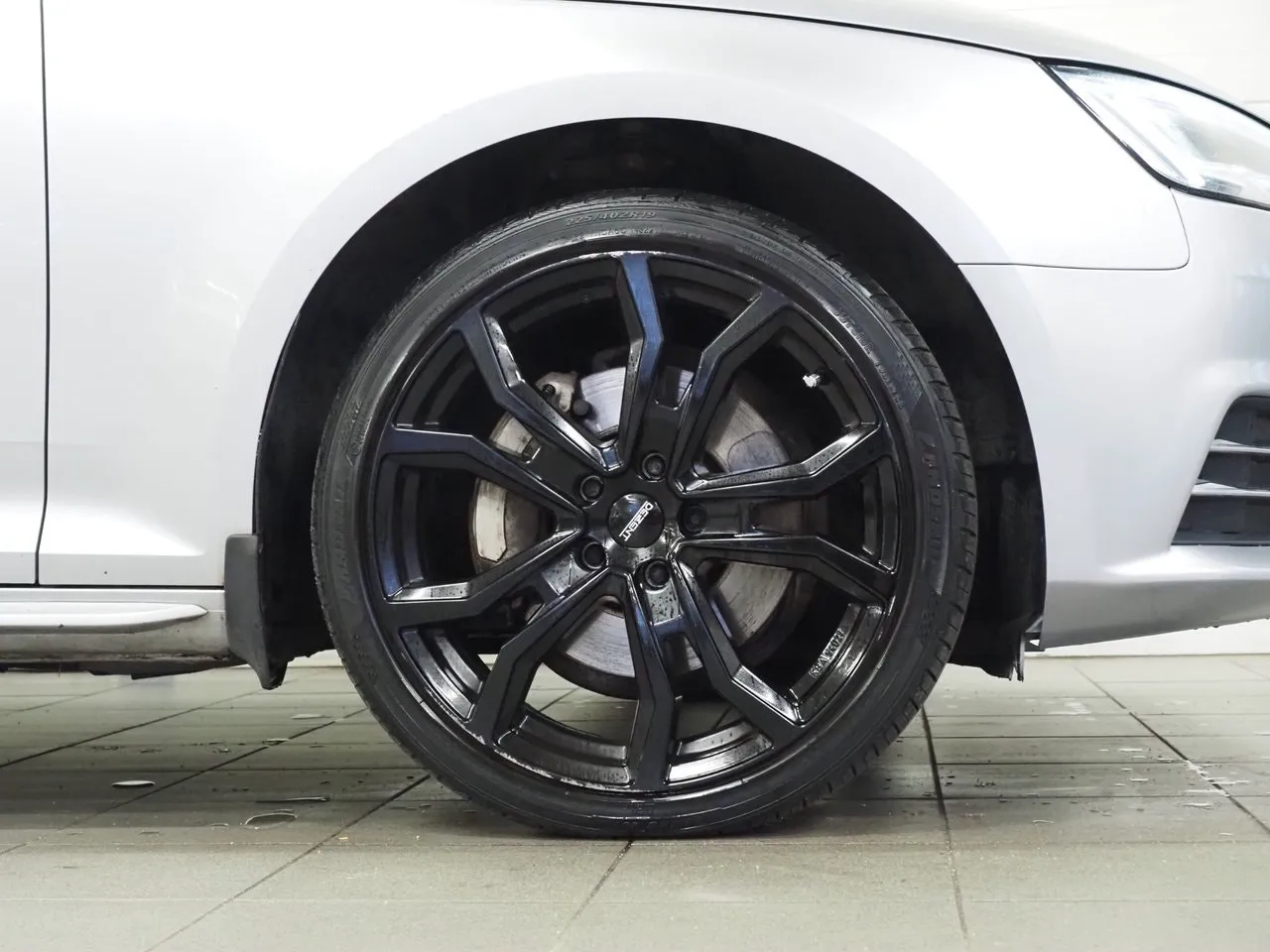 Audi A4 bild 8