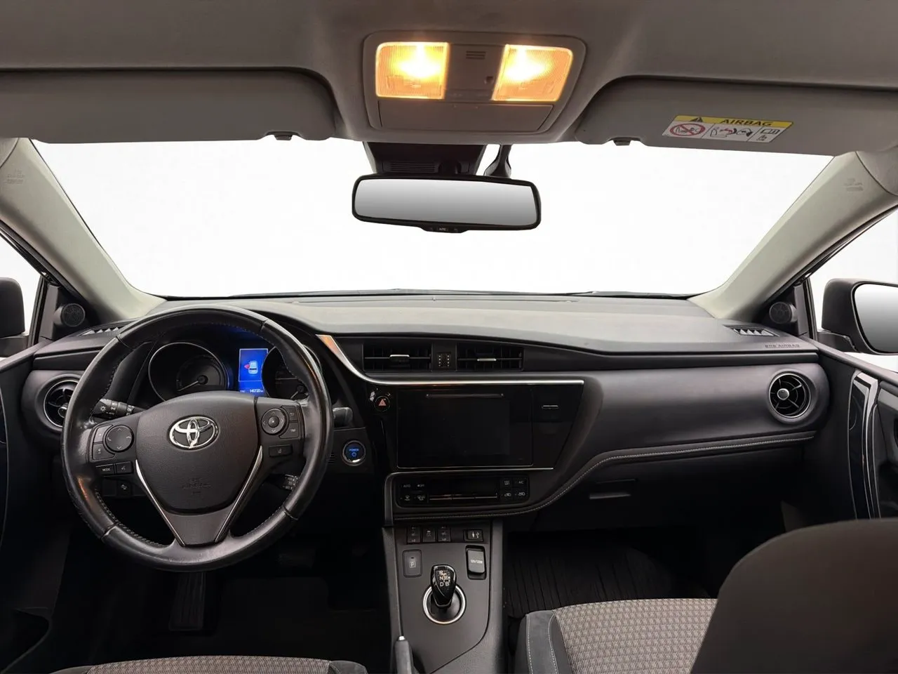 Toyota Auris bild 14