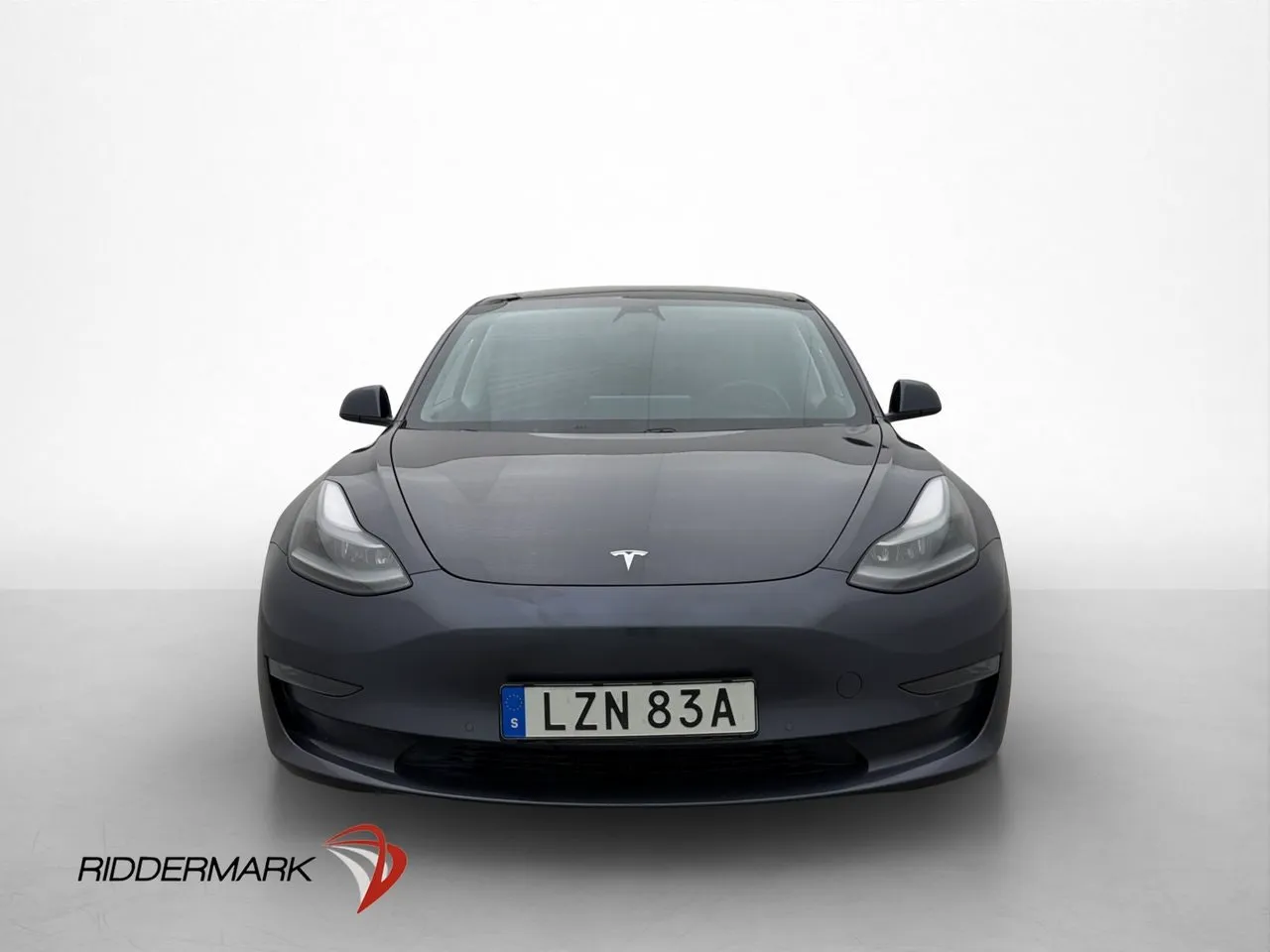 Tesla Model 3 bild 3