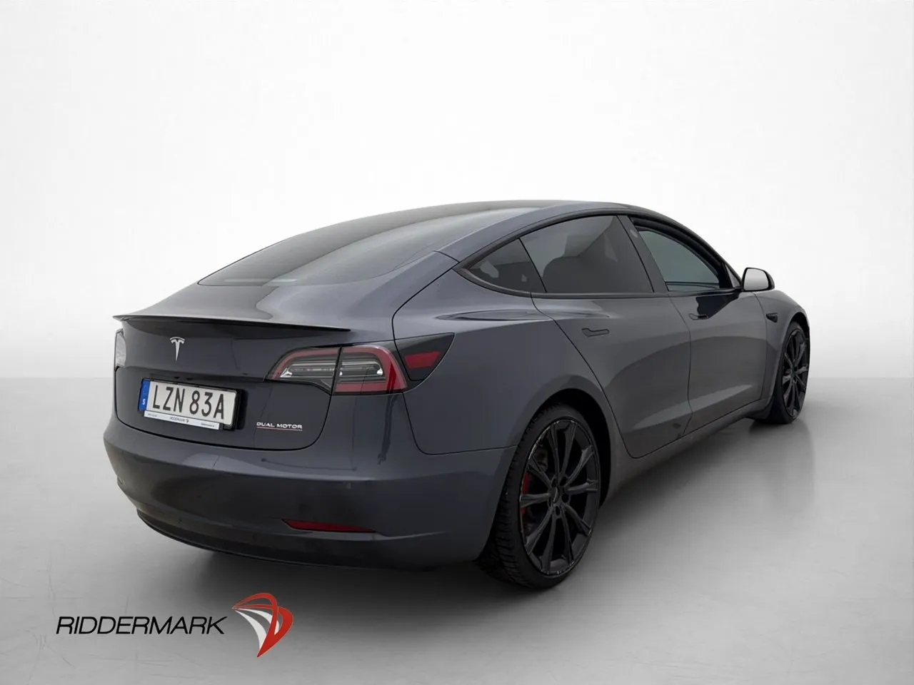 Tesla Model 3 bild 9