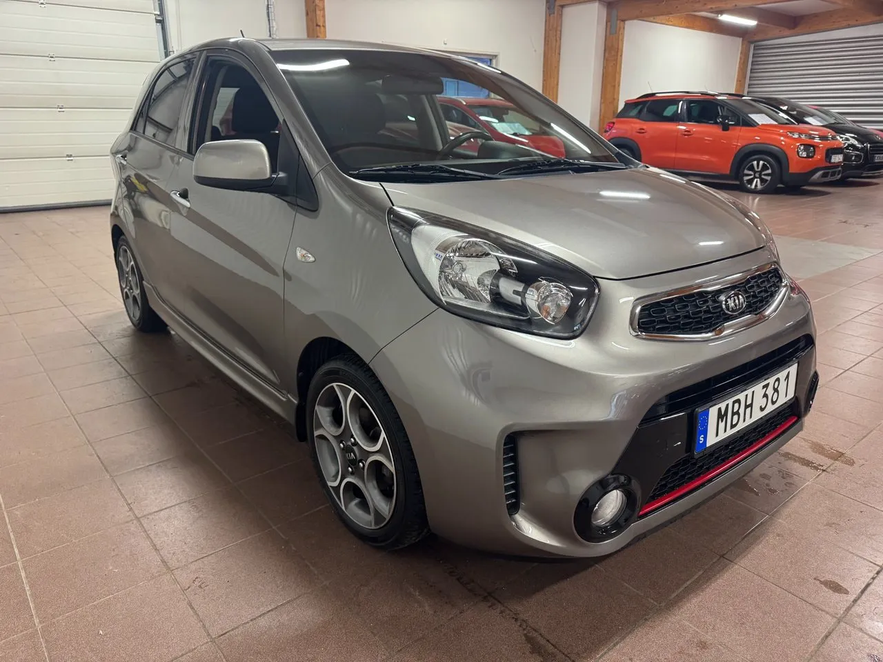 Kia Picanto bild 2