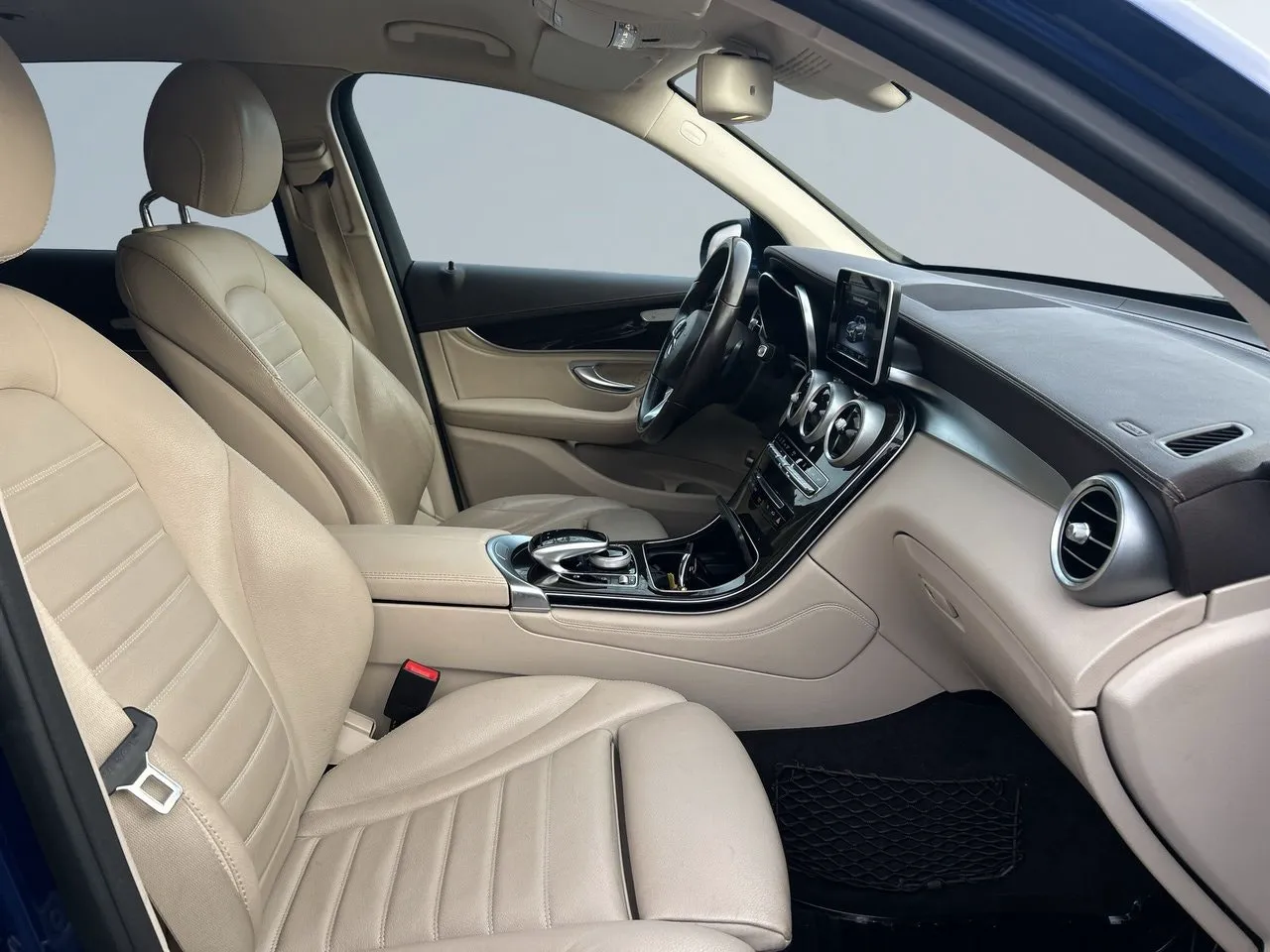 Mercedes GLC350 bild 10