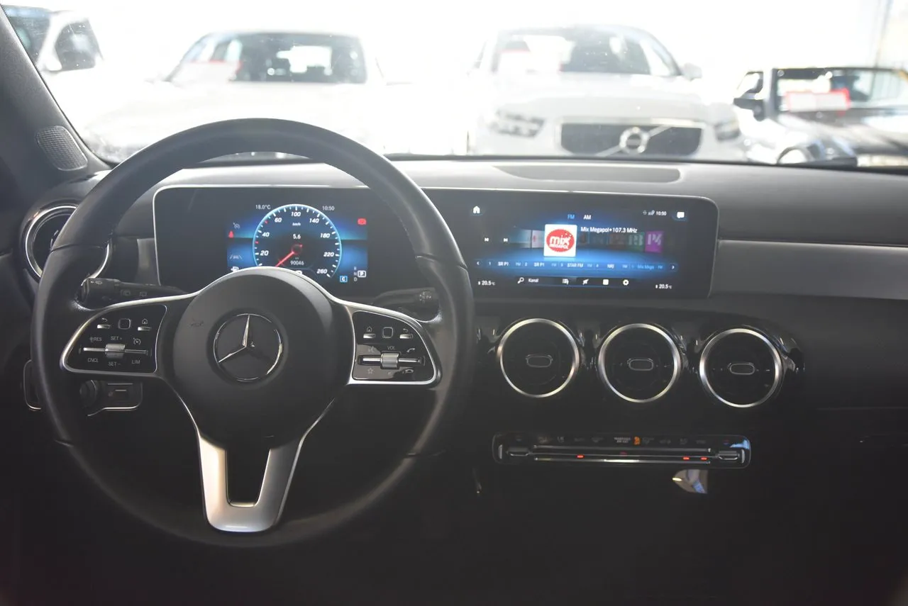 Mercedes A200 bild 9